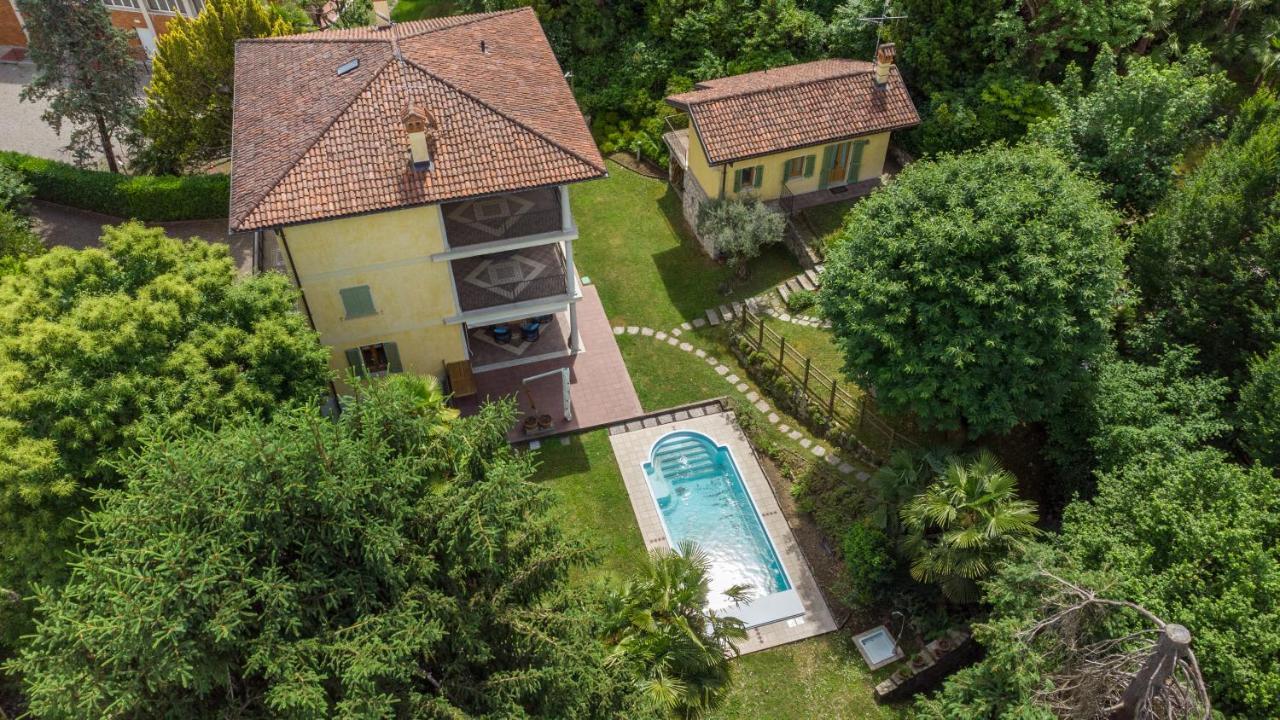 L'Ortensia Della Villa Isabella, Camera Con Vista Lago, Balcone Sul Parco E Bagno Esclusivo All'Esterno Della Camera ستريزا المظهر الخارجي الصورة