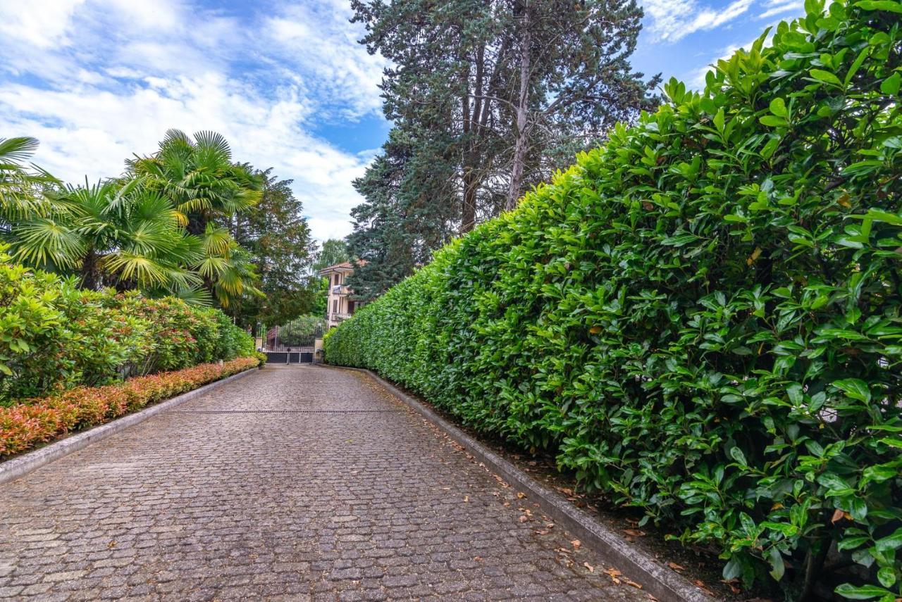 L'Ortensia Della Villa Isabella, Camera Con Vista Lago, Balcone Sul Parco E Bagno Esclusivo All'Esterno Della Camera ستريزا المظهر الخارجي الصورة