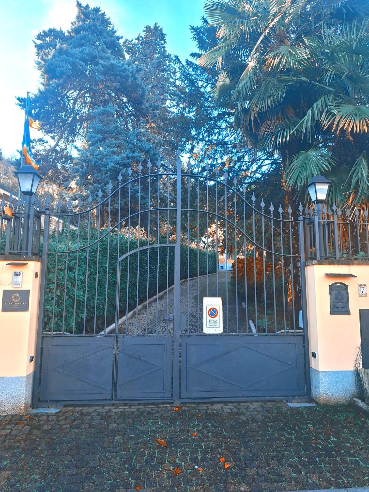 L'Ortensia Della Villa Isabella, Camera Con Vista Lago, Balcone Sul Parco E Bagno Esclusivo All'Esterno Della Camera ستريزا المظهر الخارجي الصورة